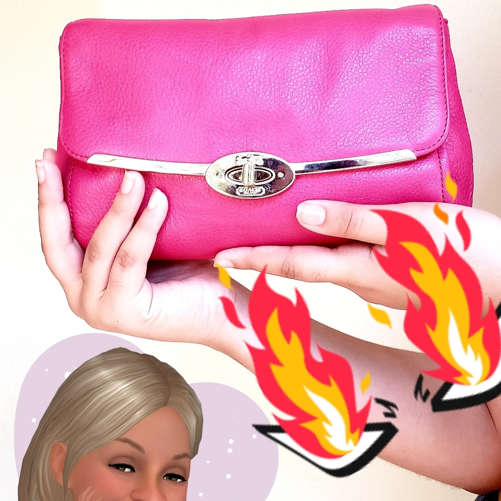 WOMEN COACH  👜